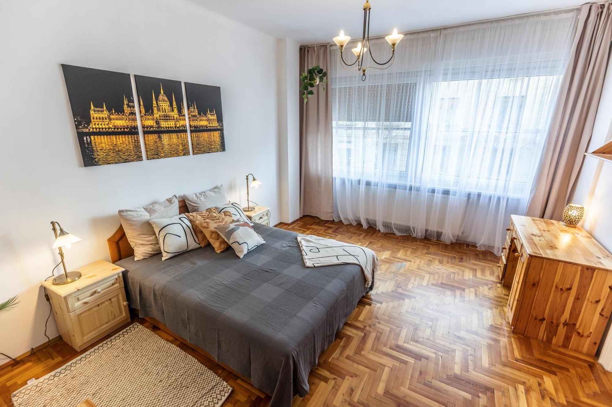 Bright & Spacious Riverside Apartment With Balcony Будапешт Экстерьер фото